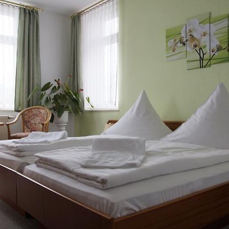 Hotel Ratskeller Thum Esterno foto