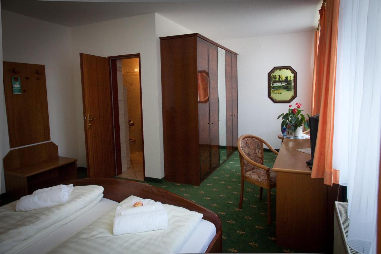 Hotel Ratskeller Thum Esterno foto